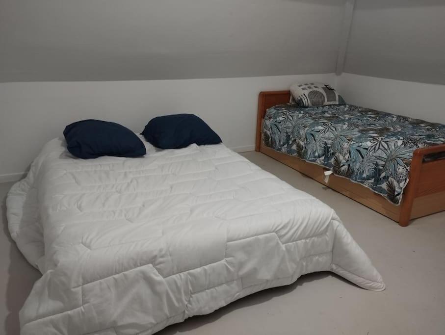 Agreable Maison Avec Parking Gratuit Apartamento Amiens Exterior foto
